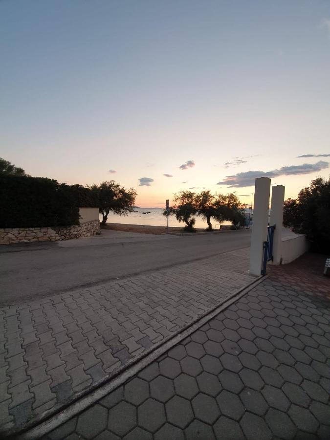 Aparthotel Marina Gromela Mirce Exteriör bild